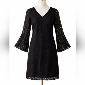 ALFANI LACE SHIFT DRESS With Elegant Sleeves